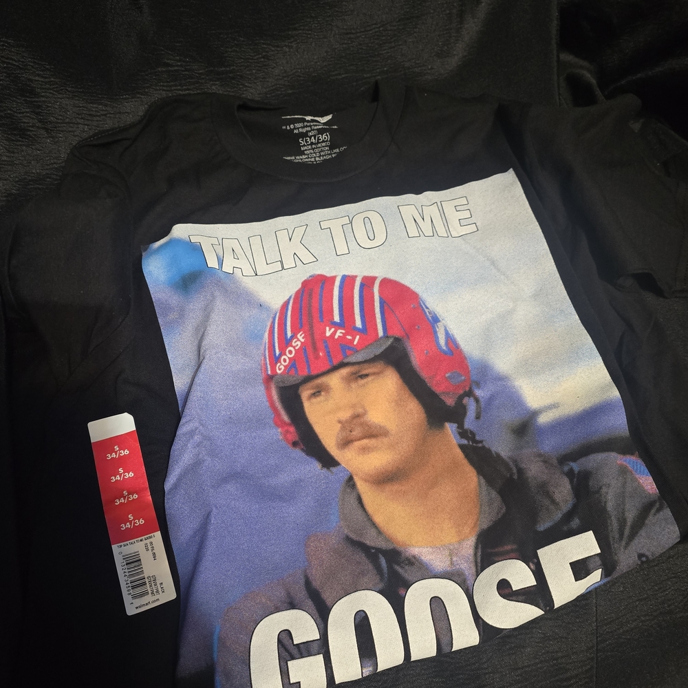 Black 'Talk to Me Goose' Graphic T-Shirt